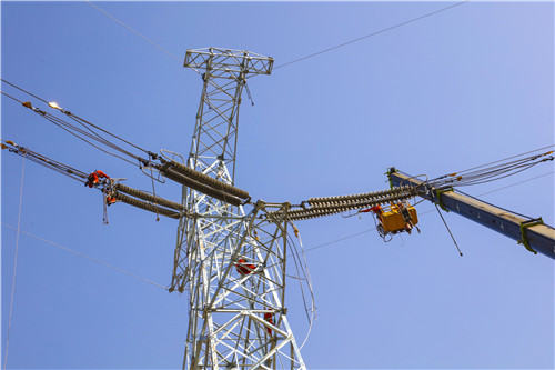 廣東架空通信線